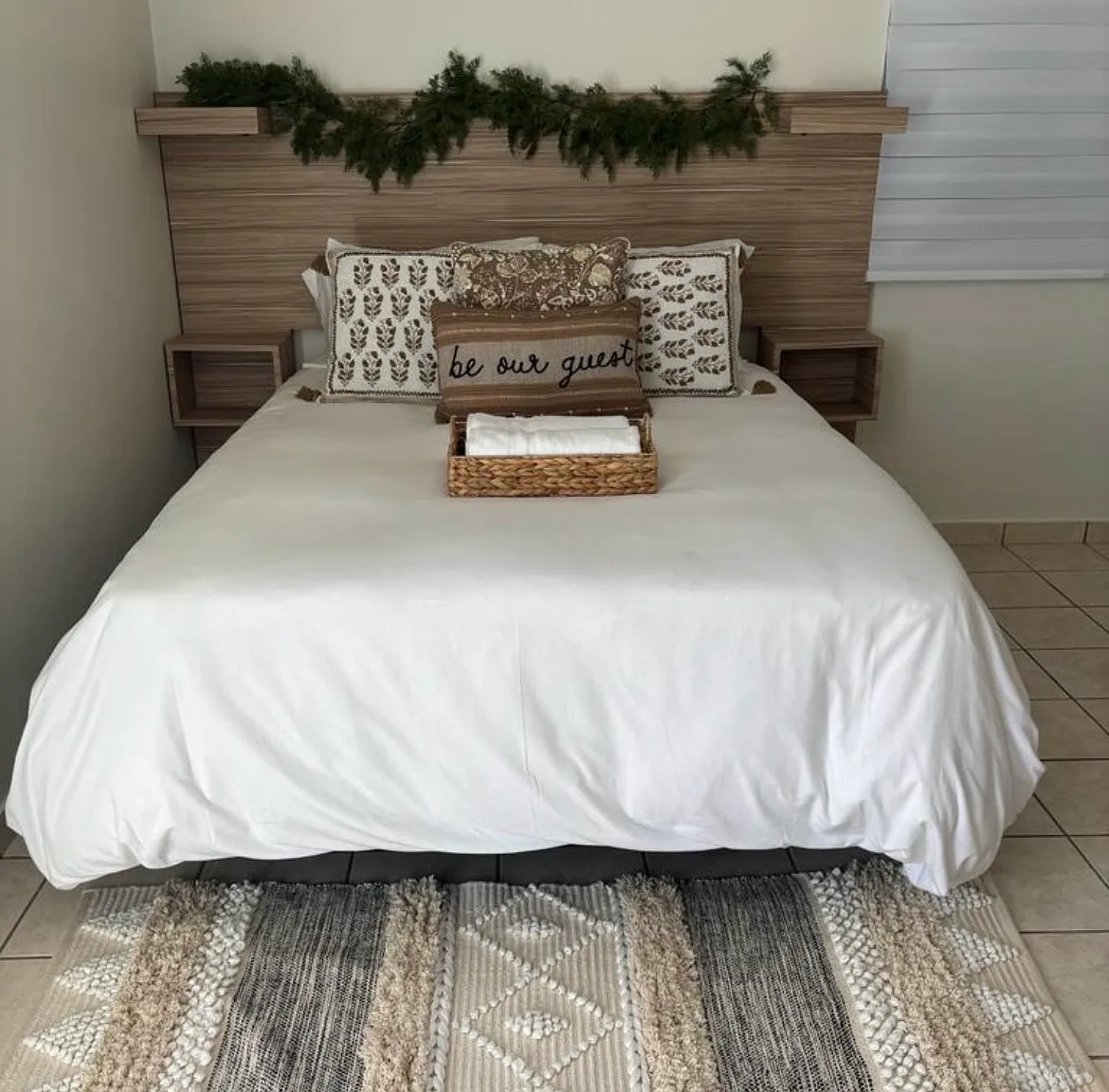 1 bed, 400 sqft, $1,350 — Photo 1