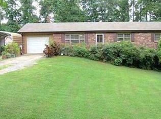 1314 Oakmont Dr, Acworth, GA 30102