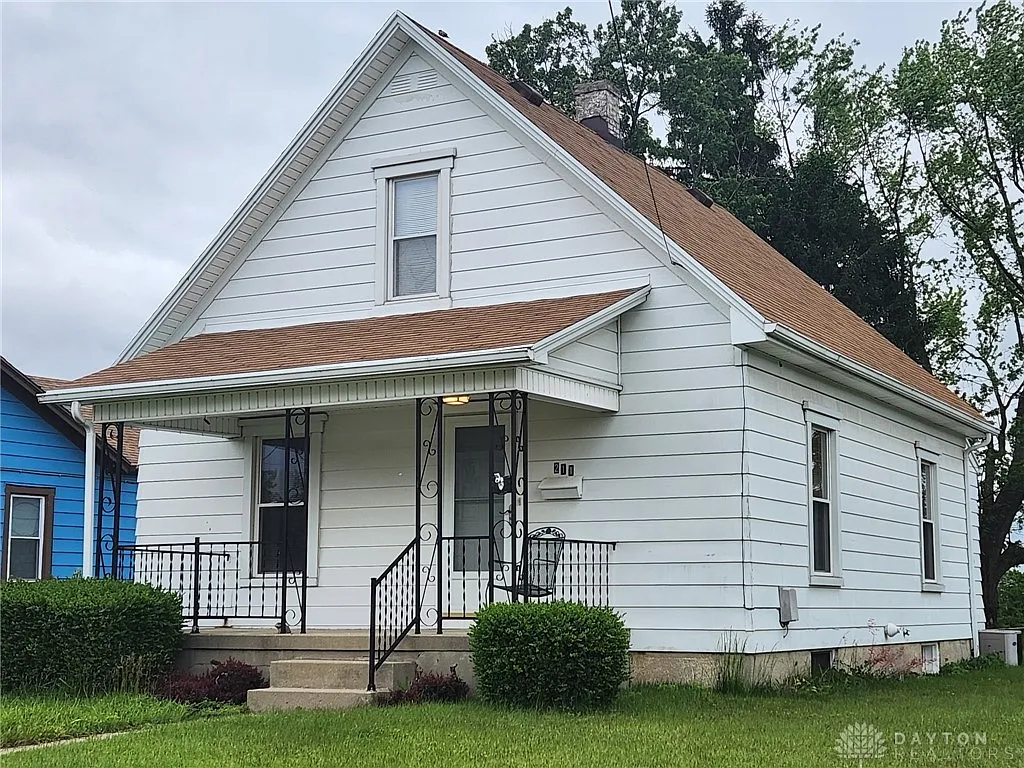 211 Nordale Ave photo 1