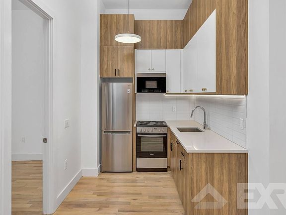 2nd image of 1255 Bedford Ave #3