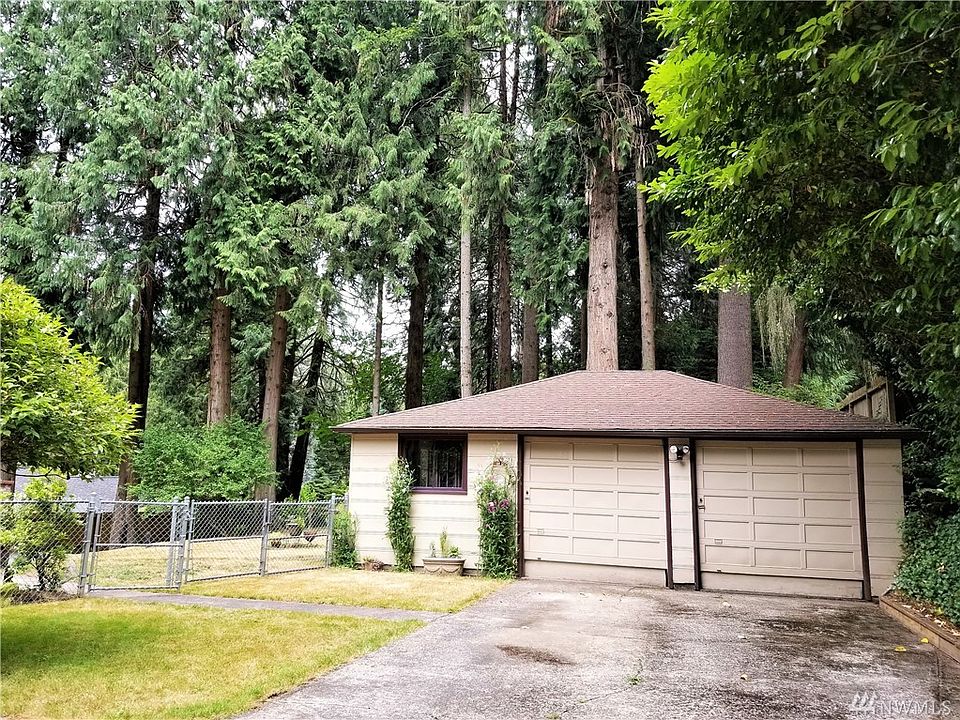 2nd image of 2614 Cascade Way