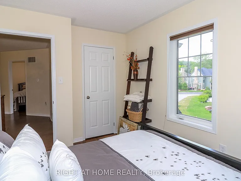 33 Marina Village Dr — Photo 32