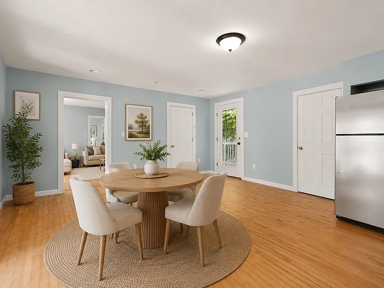120 Dunstable Rd — Photo 3