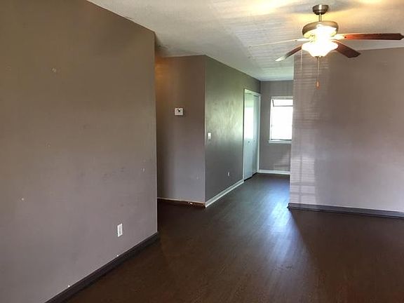 4th image of 102 Park Cir