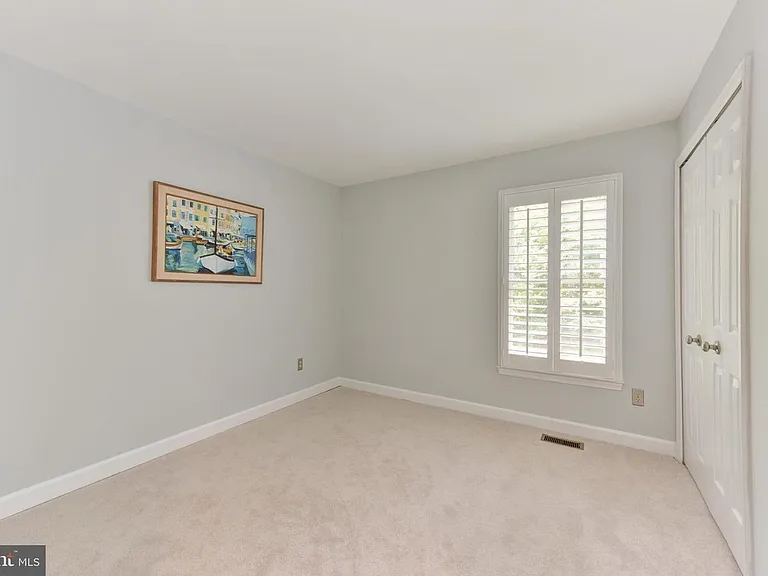 6801 McLean Province Cir — Photo 31