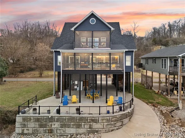 4808 Upper River Road, Jeffersonville, IN 47130