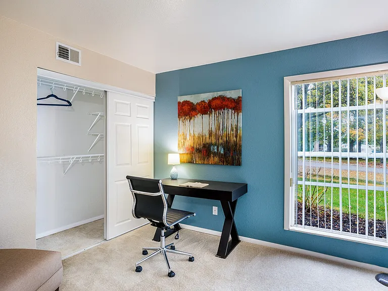 Meridian Meadows Apartments — Photo 15