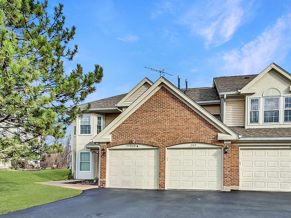 1st image of 2107 Glasgow Ct Unit 2107