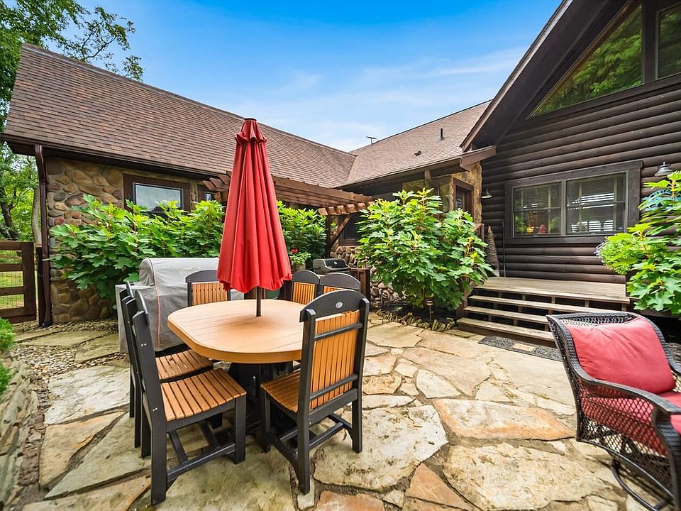 133rd image of this home