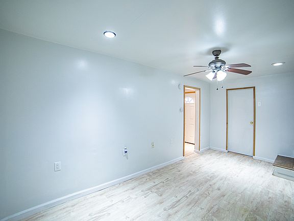 4th image of 10224 160th Ave