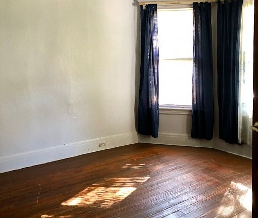 4th image of 118 N 19th St