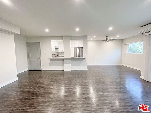 5th image of 1117 S Bedford St APT 204