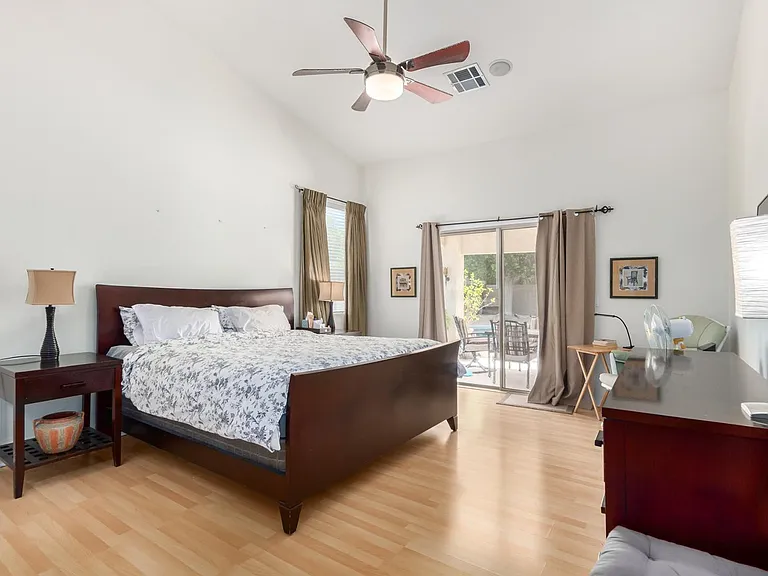5203 E Wallace Ave — Photo 16