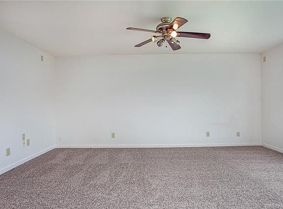 5th image of 337 Zander Woods Ct