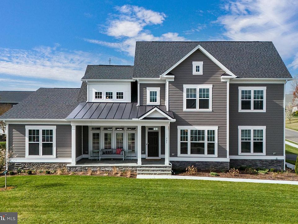 1st image of 521 Mollys Way Ln
