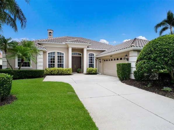 7058 Twin Hills Ter, Lakewood Ranch, FL 34202
