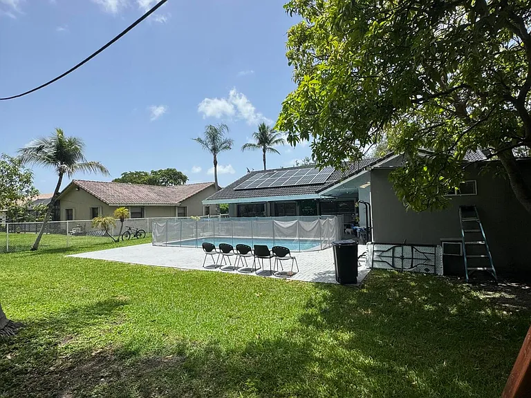 8651 NW 21st Ct — Photo 19