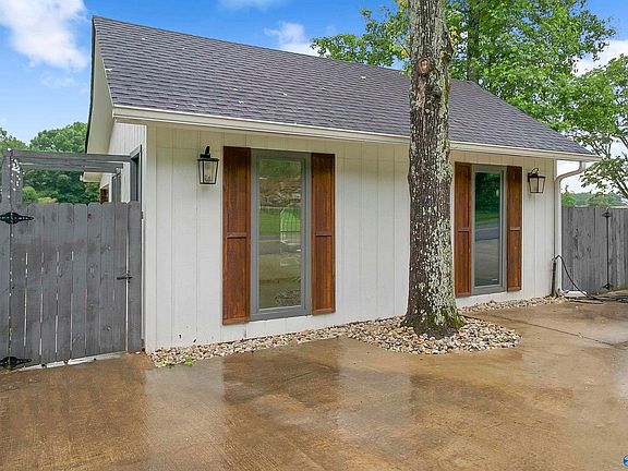 5th image of 239 Riddles Bend Rd
