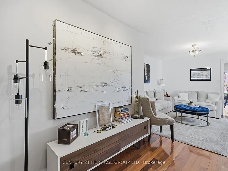 8 Caruso Dr — Photo 4