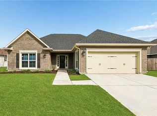 2616 Greenville Dr, Marrero, LA 70072