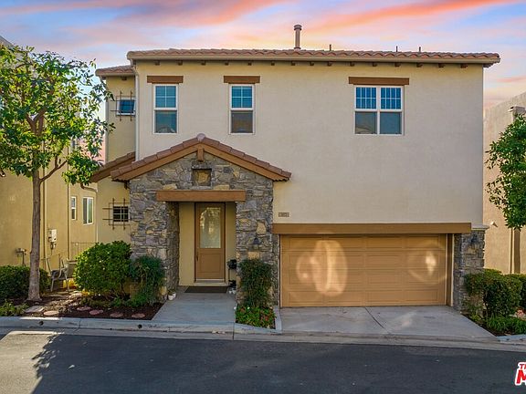 3rd image of 5672 Como Cir