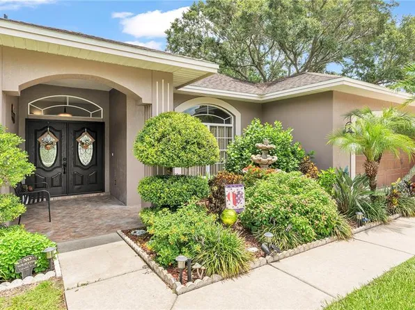 5862 Charloma Dr, Lakeland, FL 33812