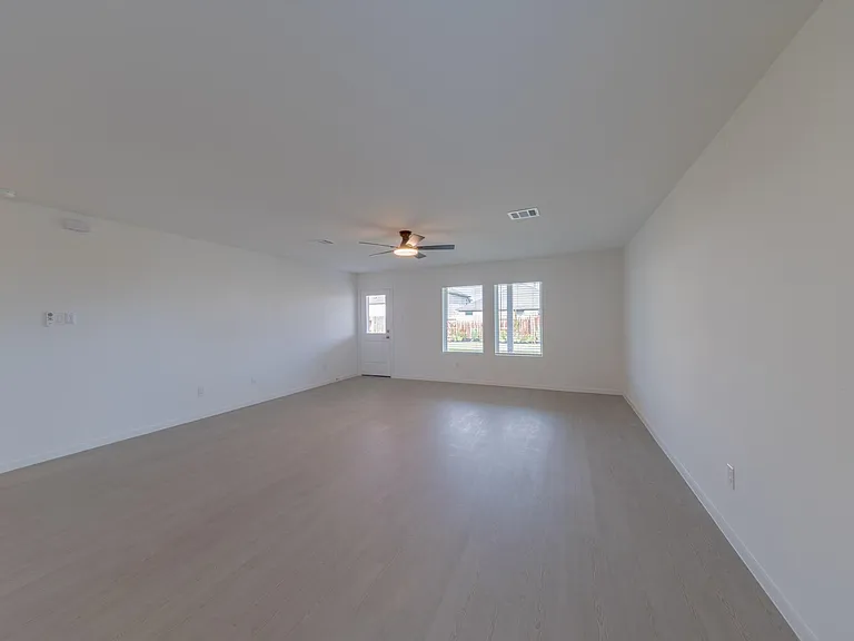 2074 Solstice Landing Dr — Photo 8