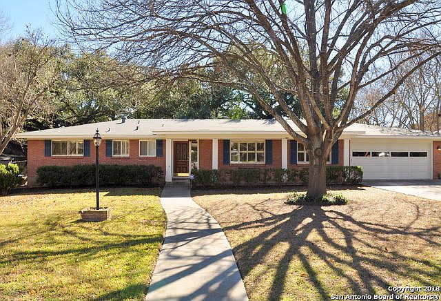 1st image of 226 Five Oaks Dr