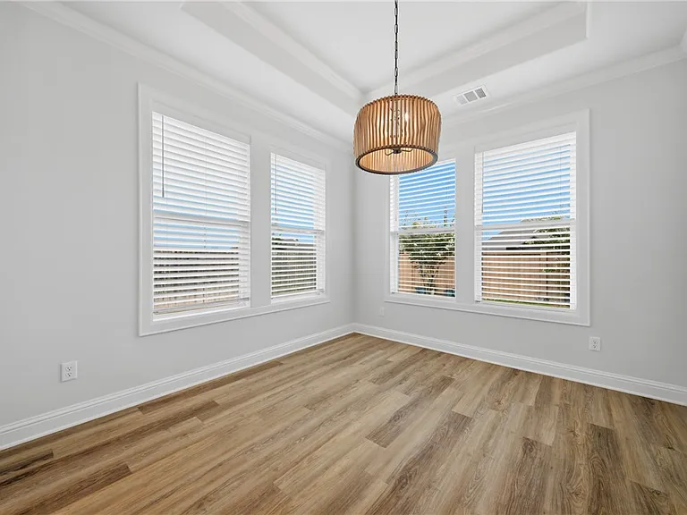 4725 Pearl River Ct — Photo 9