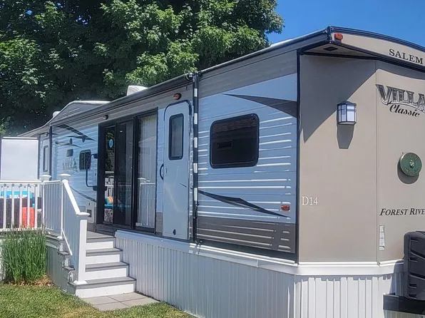 9 Bourne Avenue #D14, Wells, ME 04090