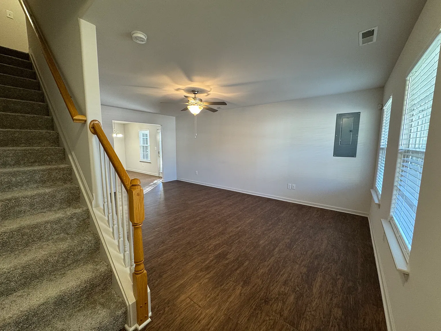 2 bed, 2.5 bath, $1,792 — Photo 3