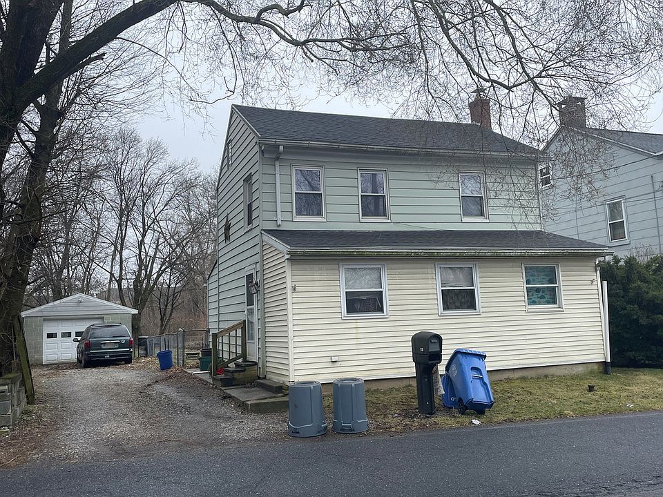 118 Water St, Reading, PA 19605 Zillow