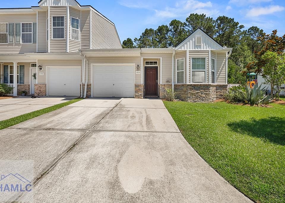 1st image of 404 Governor Treutlen Cir