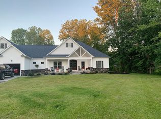 6595 Sheetram Rd, Lockport, NY 14094