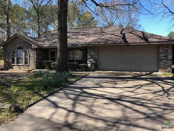 2nd image of 1206 County Road 2330