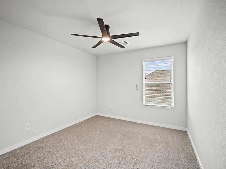 144 Shining Point Dr — Photo 5