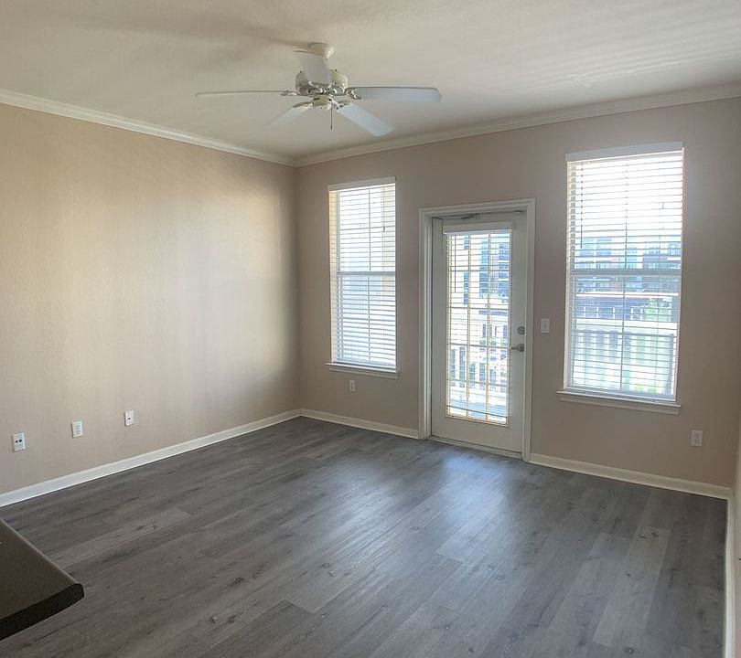 1st image of 860 N Orange Ave APT 311