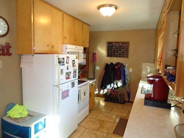 2nd image of 806 5th St