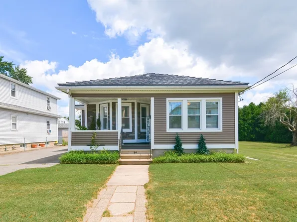 59 Sullivan St, Chicopee, MA 01020