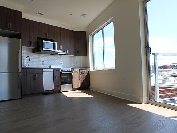 kitchen living