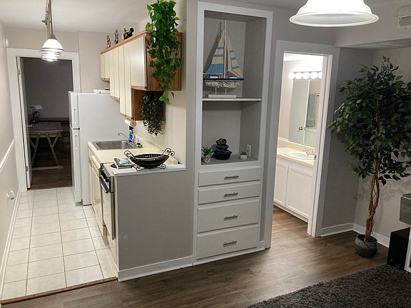 5th image of 1089 Bluewater Dr Unit 501