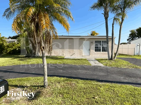 5980 NW 24th Ct, Pompano Beach, FL 33063