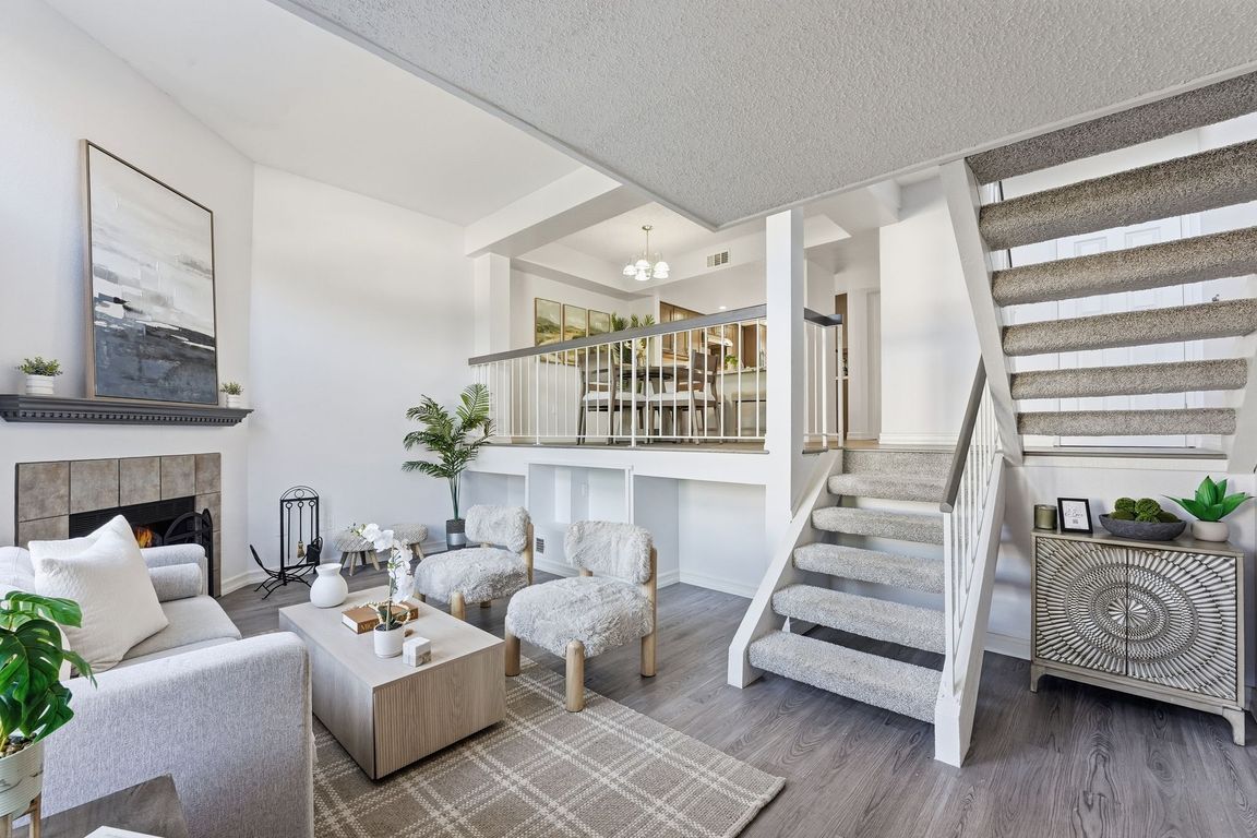 next background image