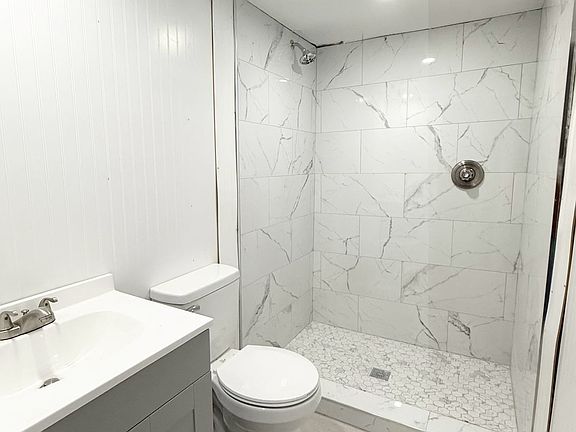 5th image of 2081 Oakshire Rd #45