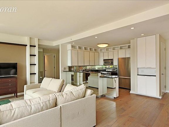 2nd image of 130 W 19th St APT 10C