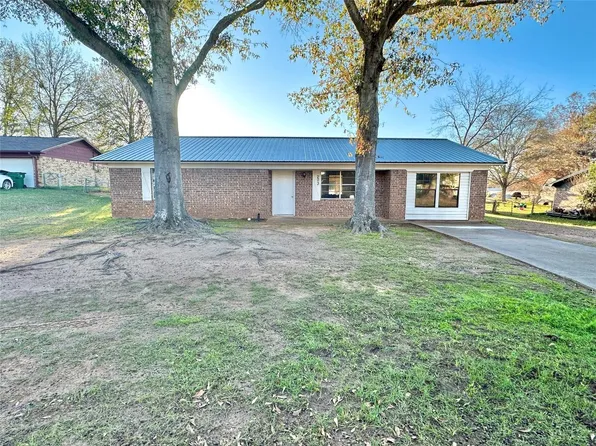 203 Springdale, Palestine, TX 75803