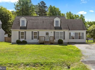 606 Old Love Point Rd, Stevensville, MD 21666