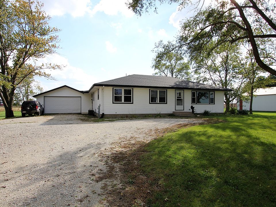 16638 E 10500n Rd, Grant Park, IL 60940 | Zillow