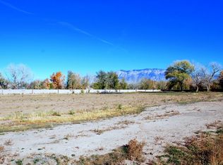 513 Rohan Rd NW, Albuquerque, NM 87114