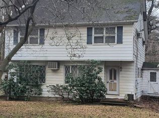 86 Pleasant Valley Rd, Old Bridge, NJ 08857